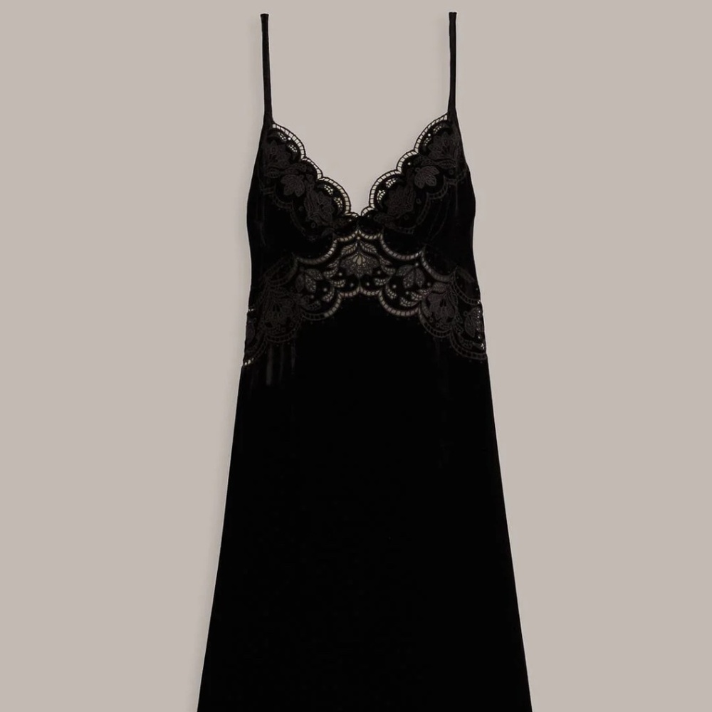 Farm Rio Black Richelieu Velvet Slip Dress NWT